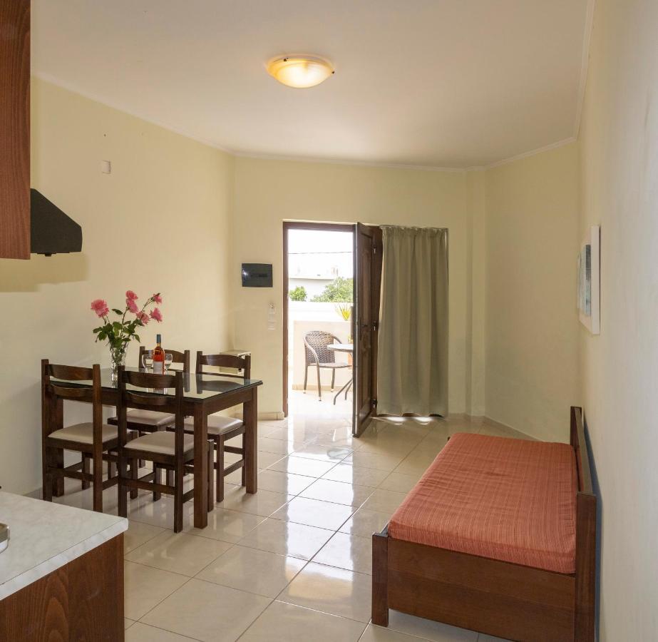 Sandy Suites Kalamaki  Exterior photo